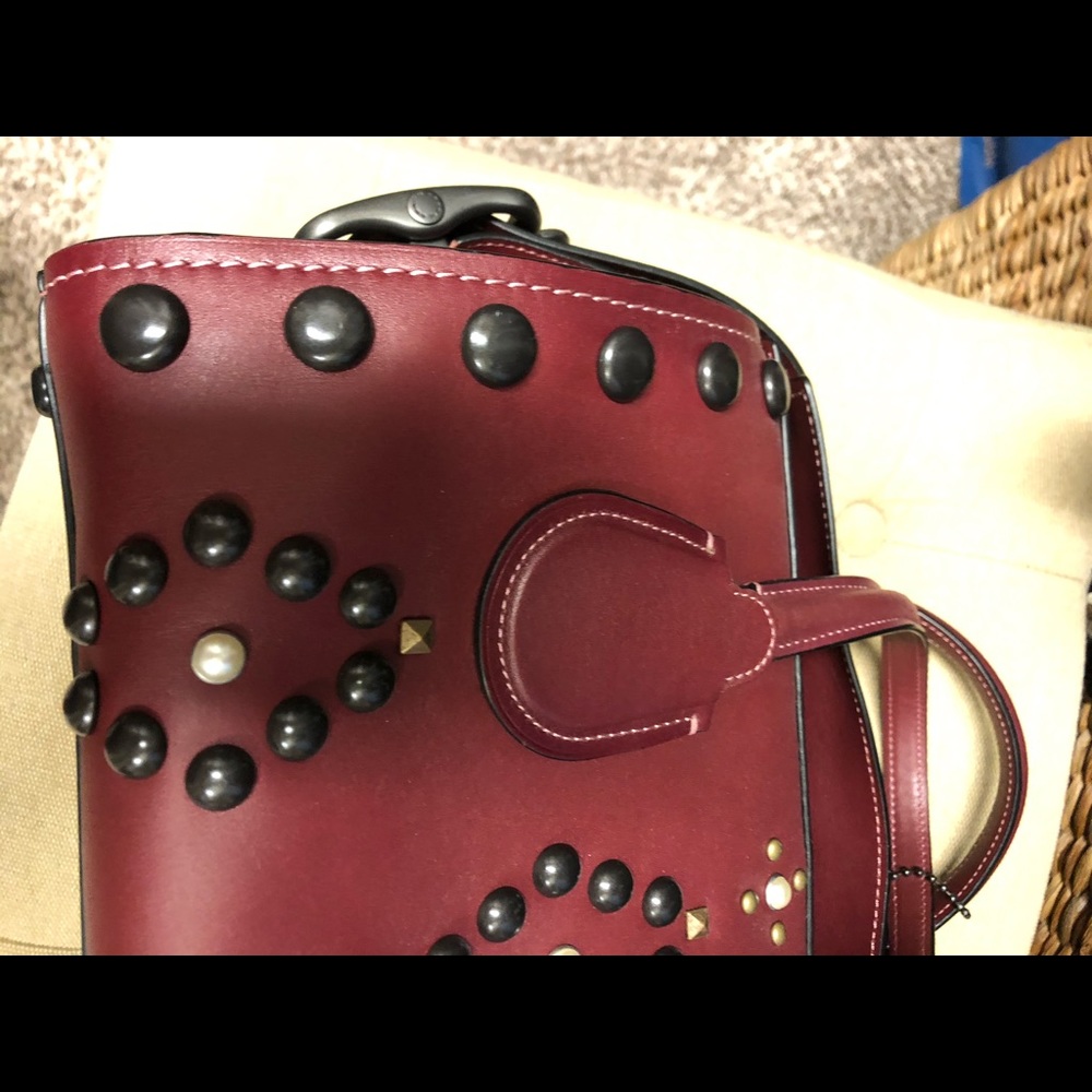 SOLD - Picture 3 of 14